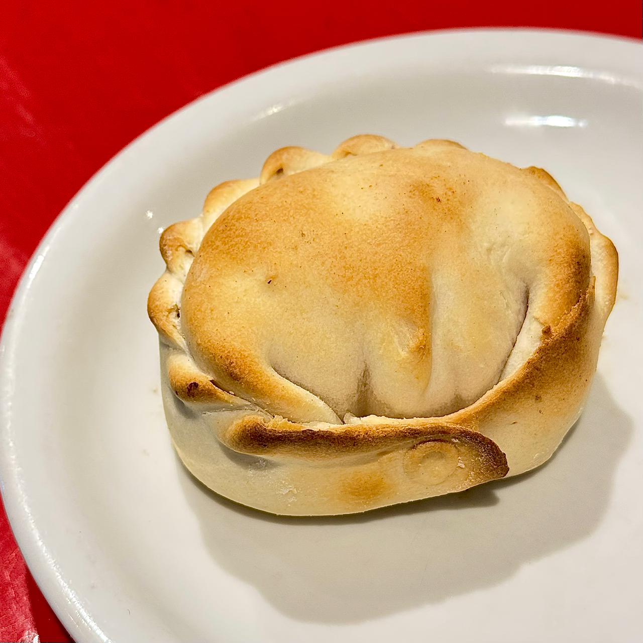 Empanada de Jamón y Queso